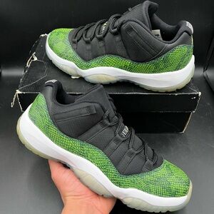 Size 9 - Air Jordan 11 Retro Low Green Snakeskin